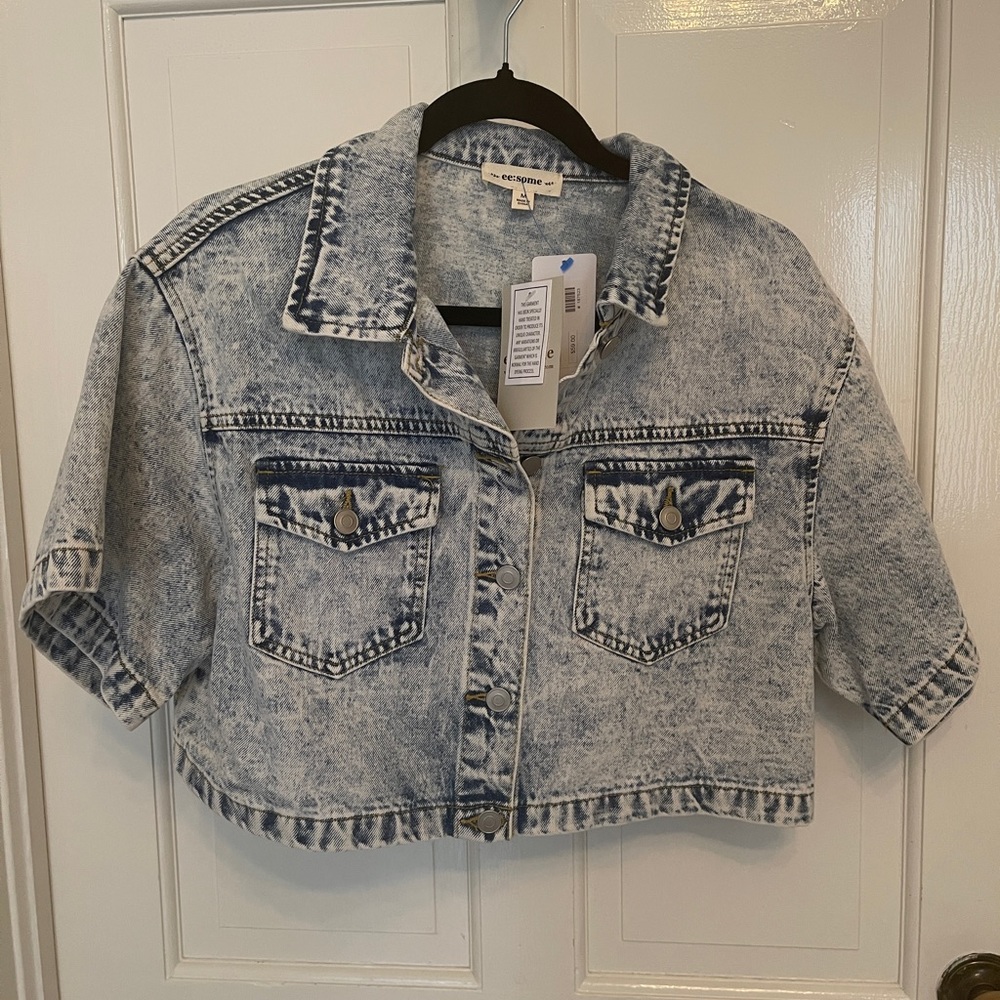 NWT Cropped Denim Jacket Top M